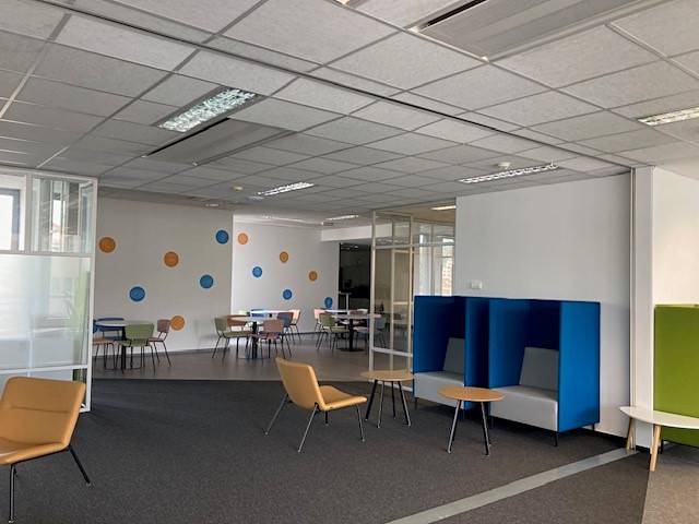 Pronájem komerčního prostoru, 590 m² (7 z 16)