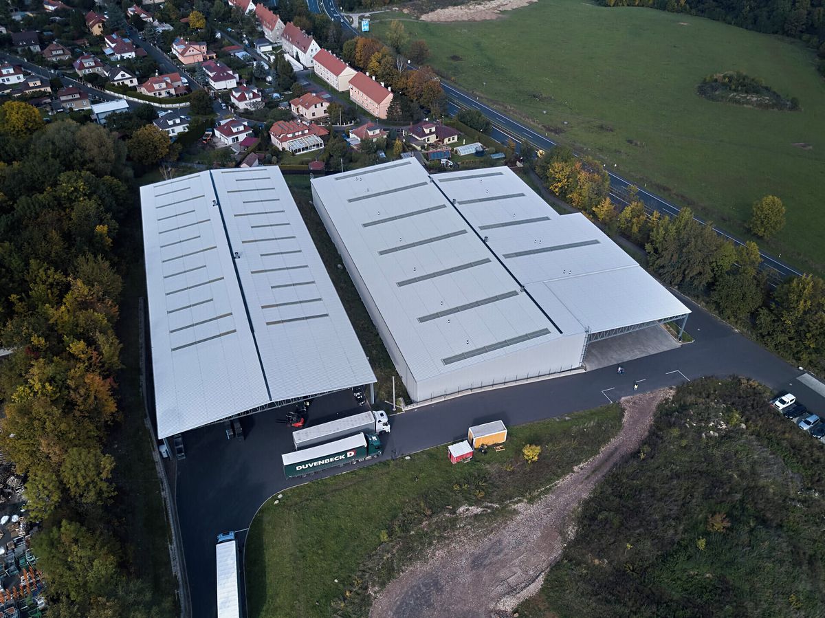 Pronájem skladového prostoru 2000 m² – fotografie 2