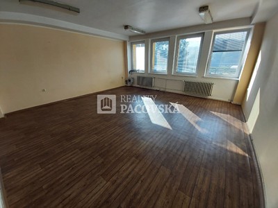 Pronájem komerčního prostoru, 16 m² (3 z 14)