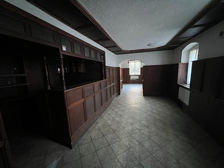 Pronájem komerčního prostoru, 600 m² (2 z 17)