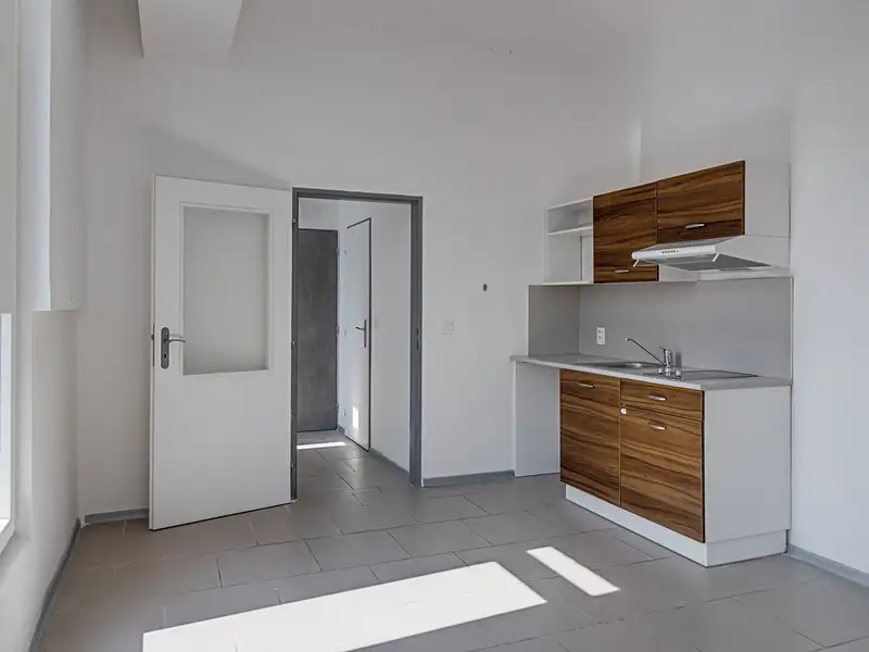 Pronájem bytu 1+kk 25 m², Pelhřimov – náhled fotky 2