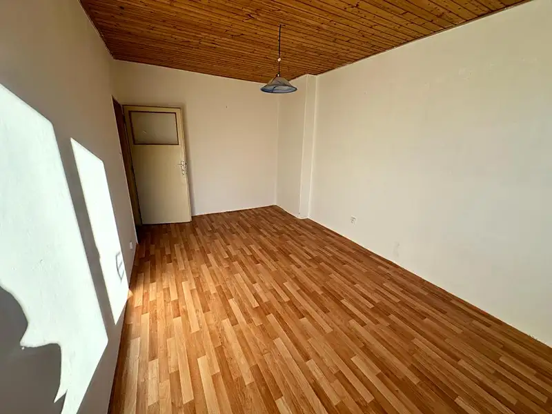 Pronájem bytu 2+1 56 m², Bukovany – náhled fotky 3