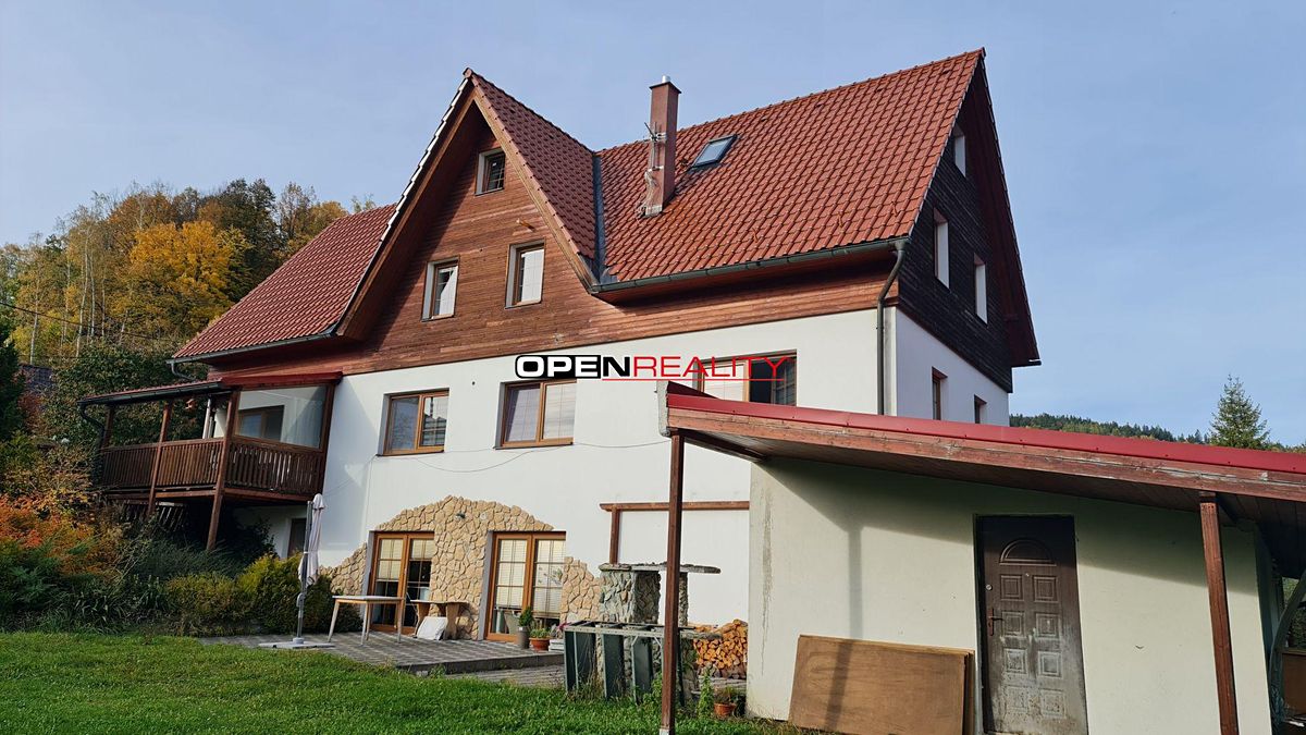 Prodej vily 750 m², pozemek 1414 m² – fotografie 3