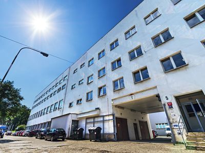 Pronájem skladového prostoru 10 m²