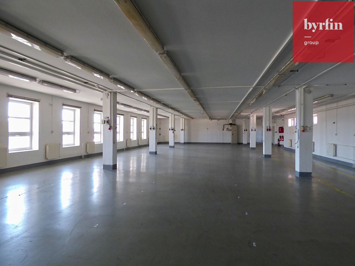 Pronájem výrobní haly, prostoru 123456 m², Opava – fotka 1 z 3