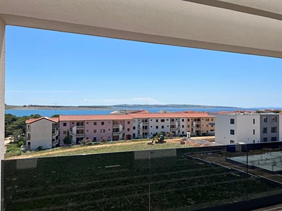 https://d18-a.sdn.cz/d_18/c_img_QO_K2/SJ64ou.jpeg?fl=res,400,300,3|shr,,20|jpg,90 image