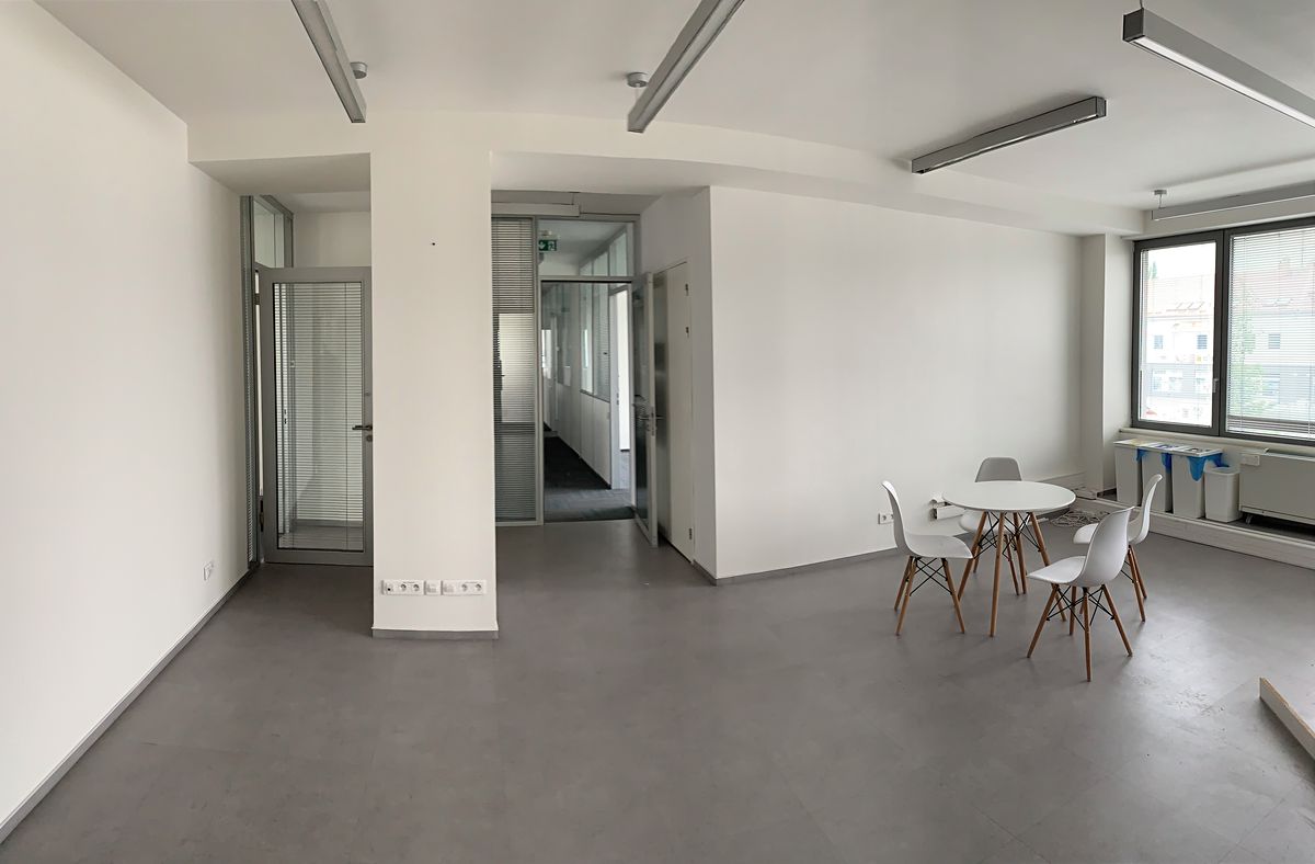 Pronájem kanceláře 397 m² – fotografie 4