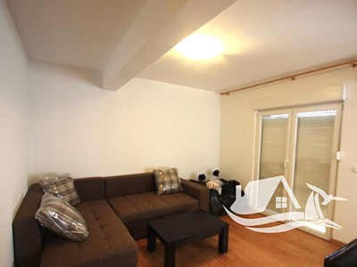 https://d18-a.sdn.cz/d_18/c_img_QO_K3/uKZhPT.jpeg?fl=res,400,300,3|shr,,20|jpg,90 image