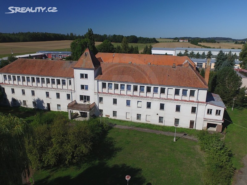 Prodej obchodního prostoru 2 355 m², okres Písek