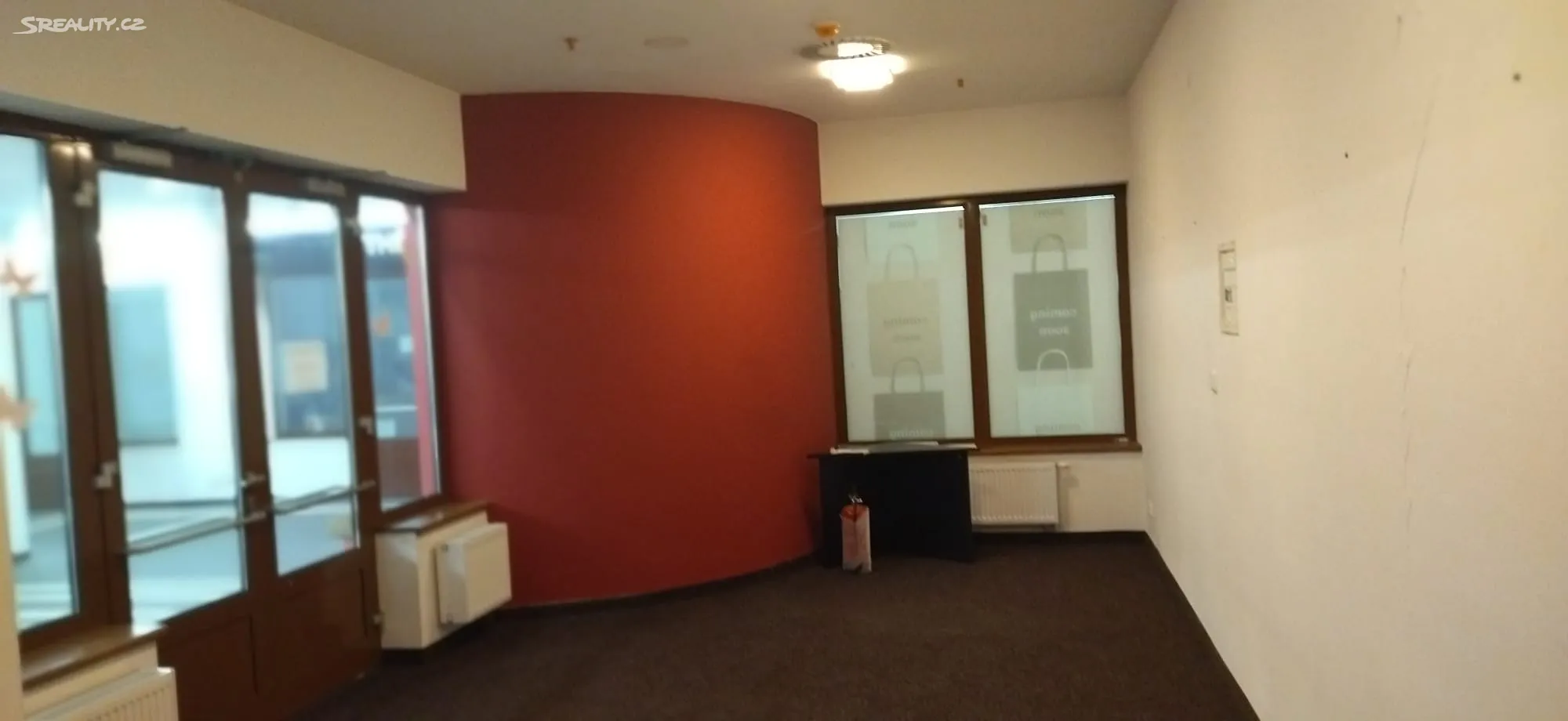 Prodej obchodního prostoru 30 m²