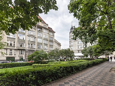 https://d18-a.sdn.cz/d_18/c_img_QO_K7/onD0Gr.jpeg?fl=res,400,300,3|shr,,20|jpg,90 image