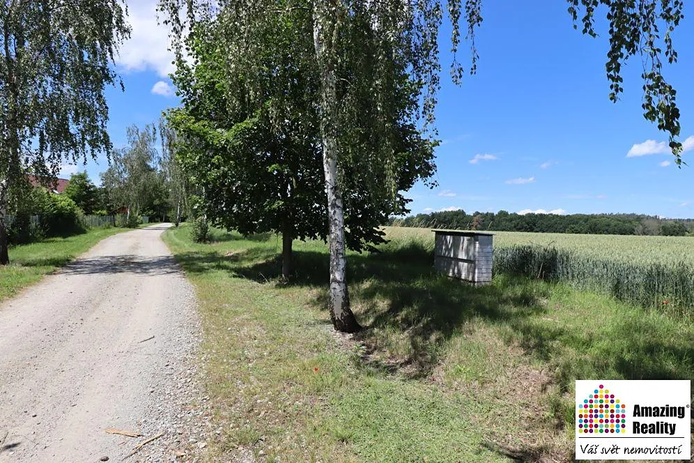 Prodej stavebního pozemku 6704 m²