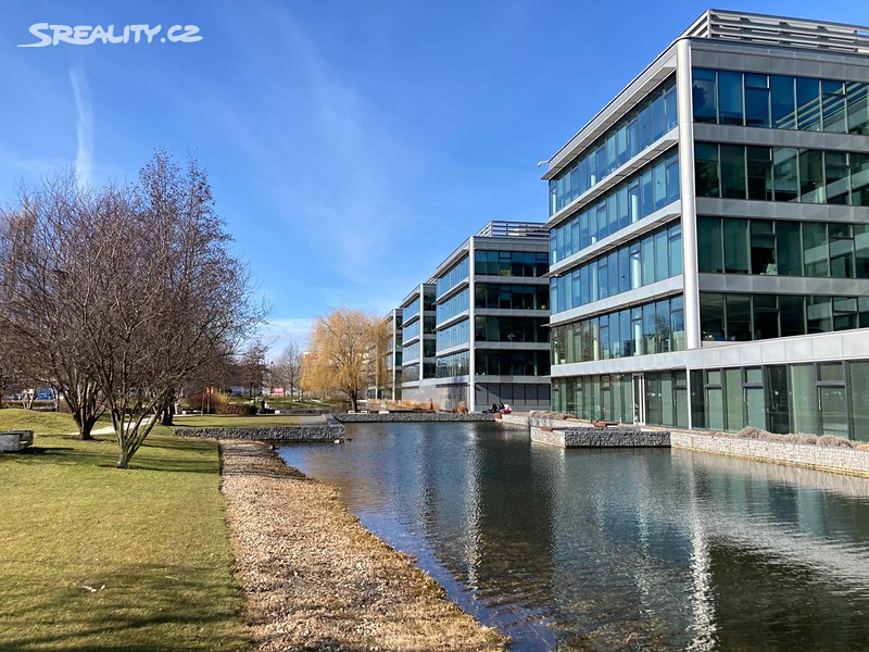 Pronájem kanceláře 950 m² – pohled 2