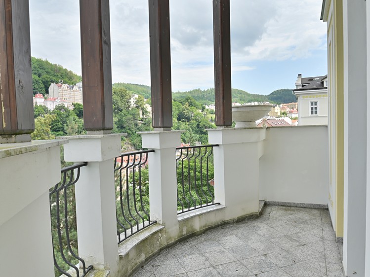 Квартира 6+ на продаж, 225 м² (16 з 25)