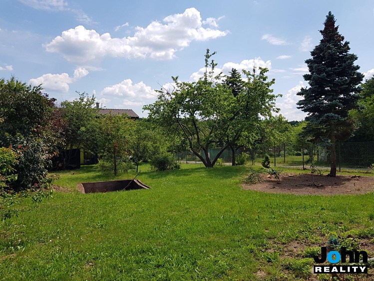 Prodej pozemku, 884 m² (7 z 21)