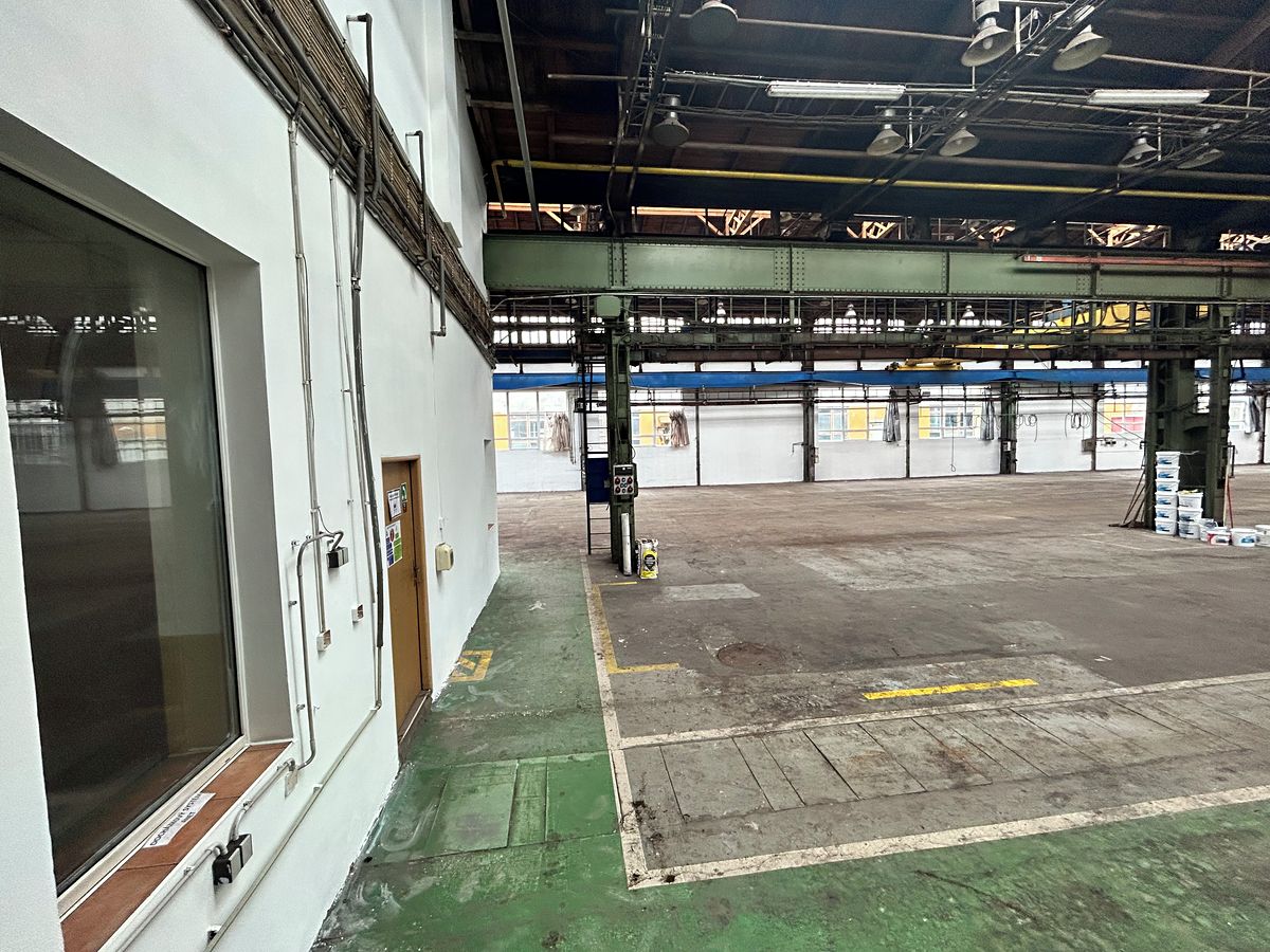 Prodej výrobní haly, prostoru 10000 m² – fotografie 3