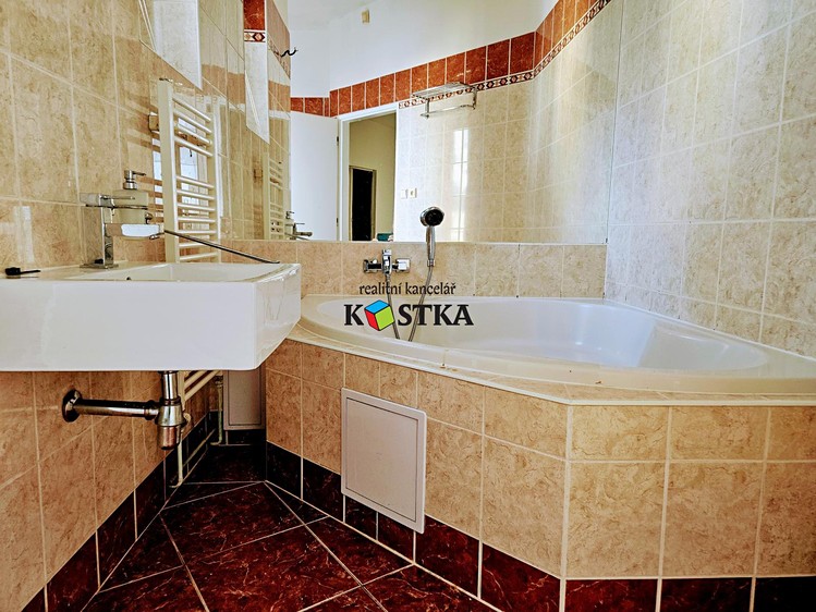 Комерційне приміщення на продаж, 655 м² (5 з 32)