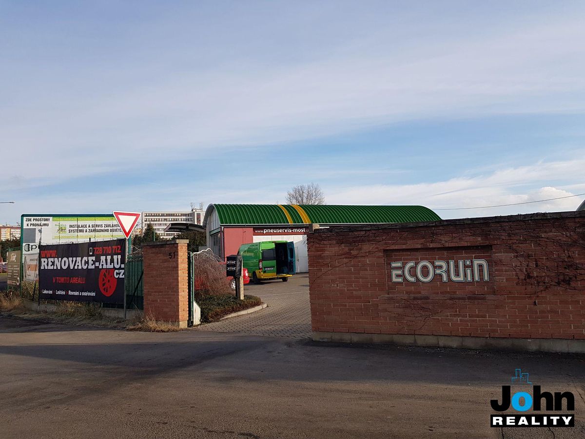 Pronájem výrobní haly, prostoru 730 m²