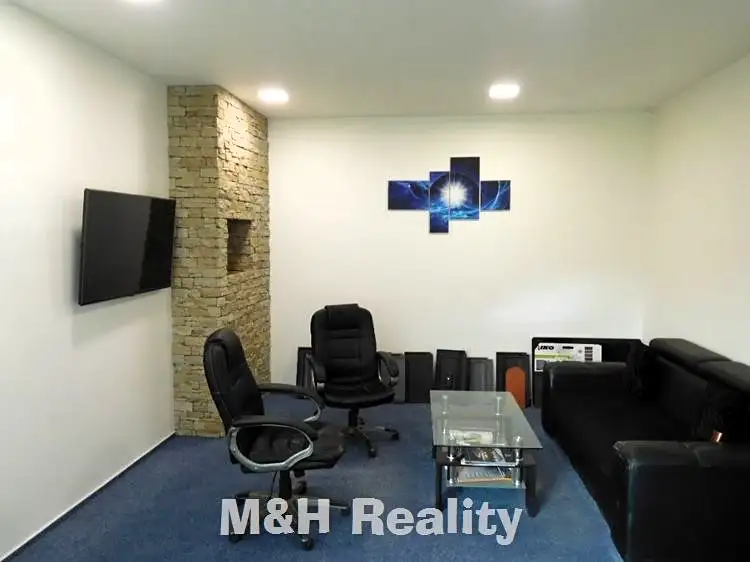 Prodej výrobní haly, prostoru 570 m², Čeladná – náhled fotky 2