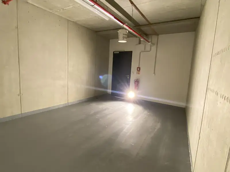 Prodej skladového prostoru 19 m², Brno – náhled fotky 1