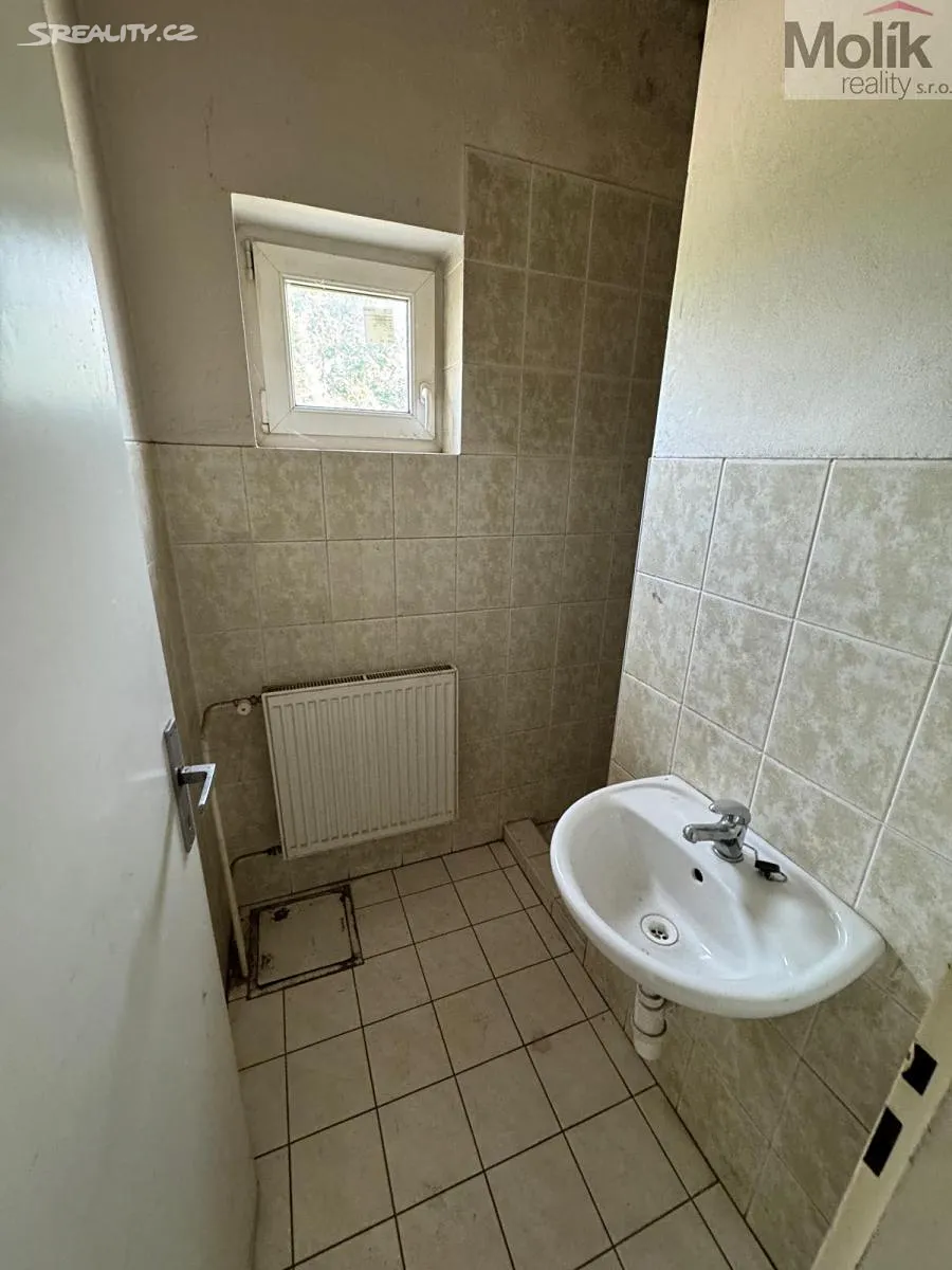 Prodej výrobní haly, prostoru 1920 m² – další