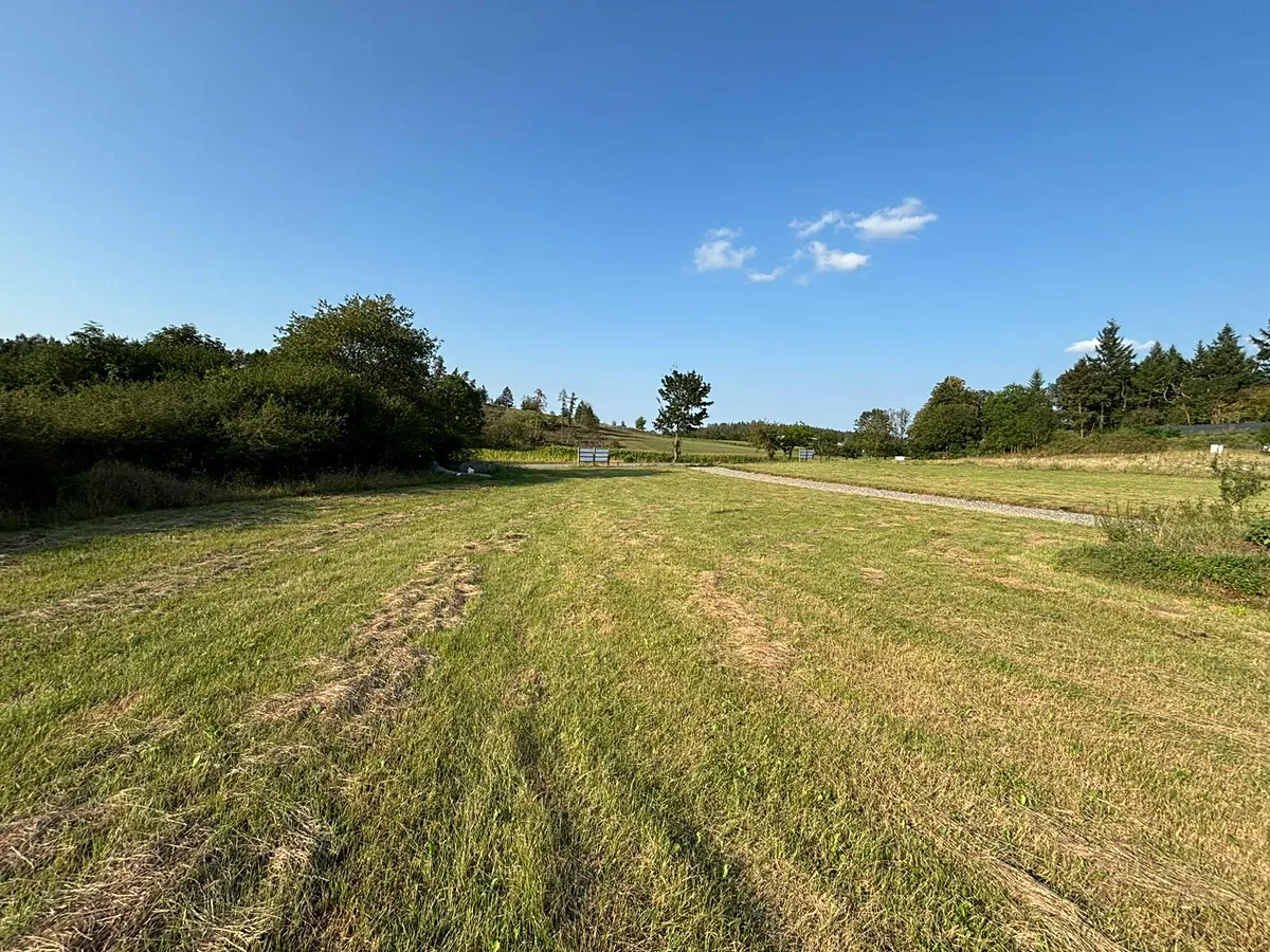 Prodej stavebního pozemku 1340 m²