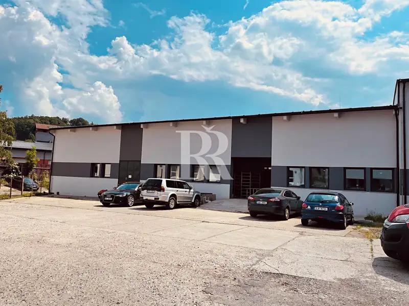 Prodej komerční nemovitosti 1777 m², Nový Bor – náhled fotky 1