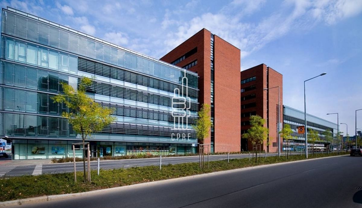 Pronájem kanceláře 650 m²