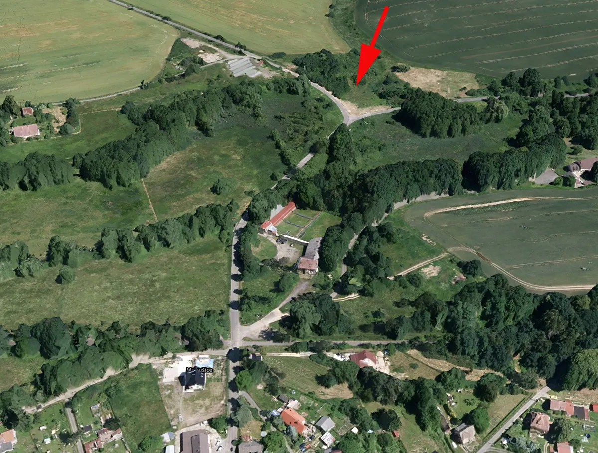 Prodej stavebního pozemku 7368 m²