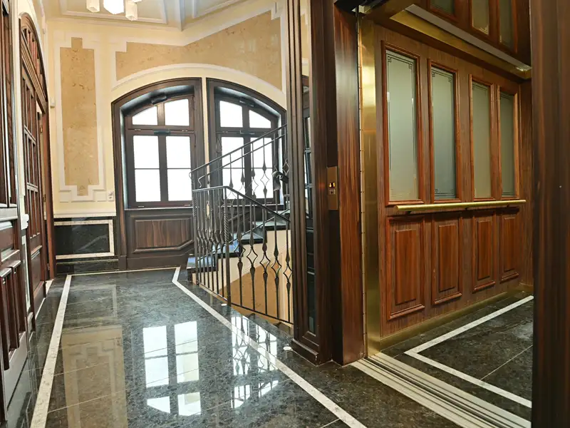 Prodej bytu 6 pokojů a více 225 m², Karlovy Vary – náhled fotky 3
