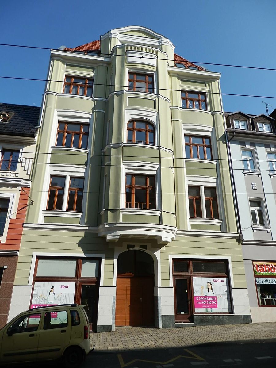 Pronájem obchodního prostoru 50 m² – fotografie 2