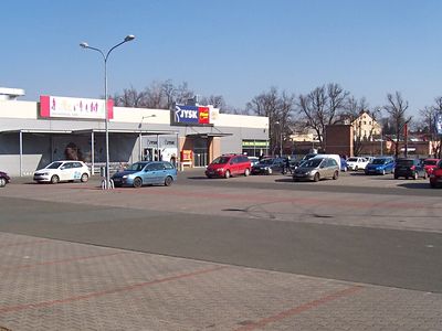 Pronájem obchodního prostoru 350 m²