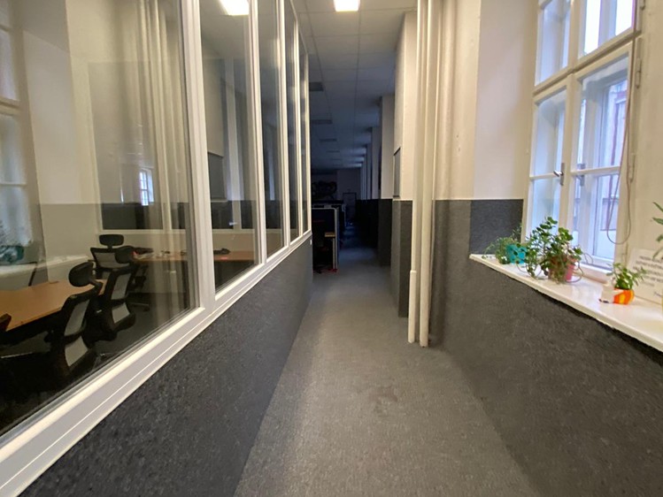 Комерційне приміщення в оренду, 490 м² (14 з 26)