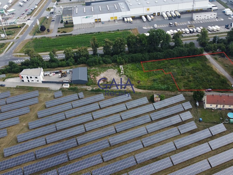 Grundstück zum Kauf, 3.338 m² (1 von 9)