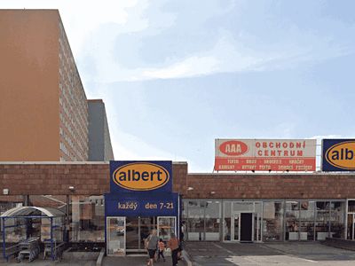 Pronájem obchodního prostoru 608 m²