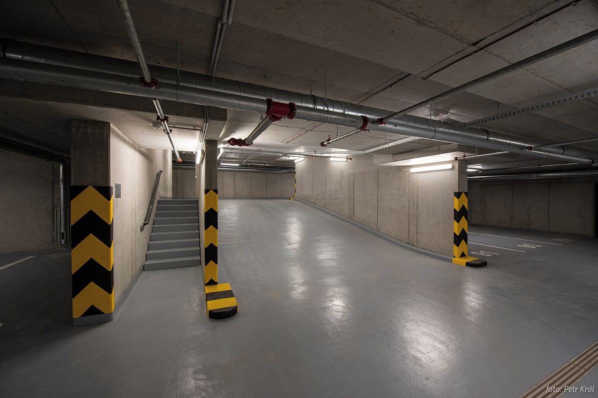 Prodej garáže 30 m² – fotografie 3
