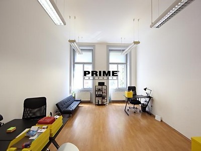 Pronájem kanceláře 57 m²