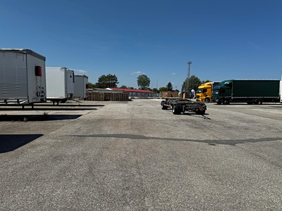 Pronájem pozemku, 4 000 m² (2 z 9)