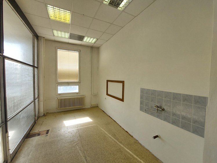 Gewerbefläche zur Miete, 15 m² (5 von 7)