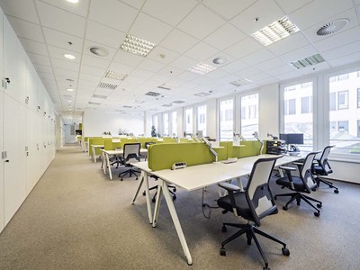 Pronájem kanceláře 1 722 m² — photo 4