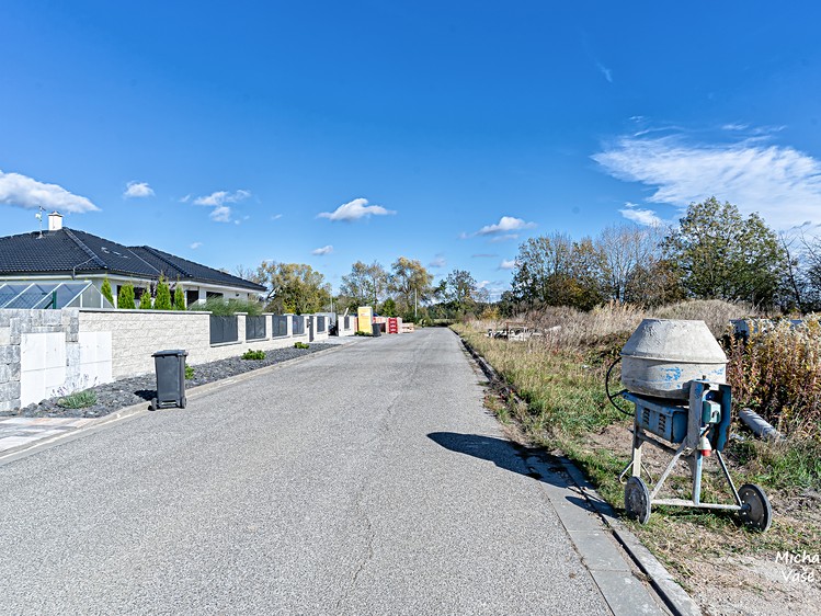 Prodej pozemku, 1 347 m² (1 z 7)