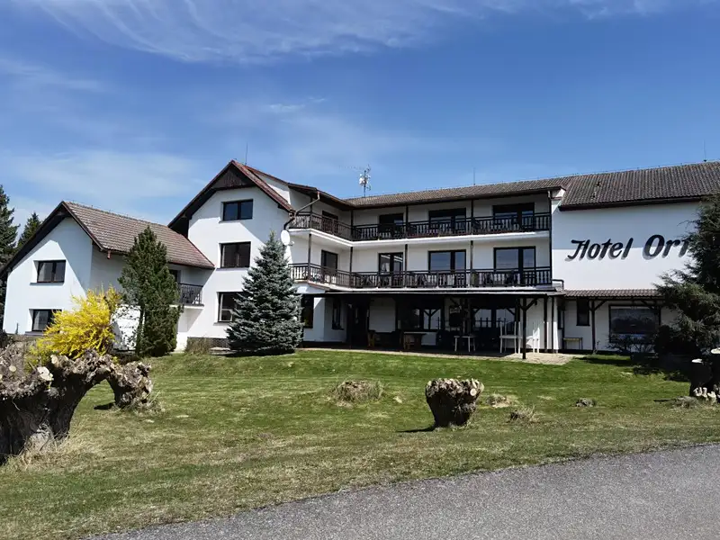 Prodej ubytovacího zařízení 420 m², Libošovice – náhled fotky 1