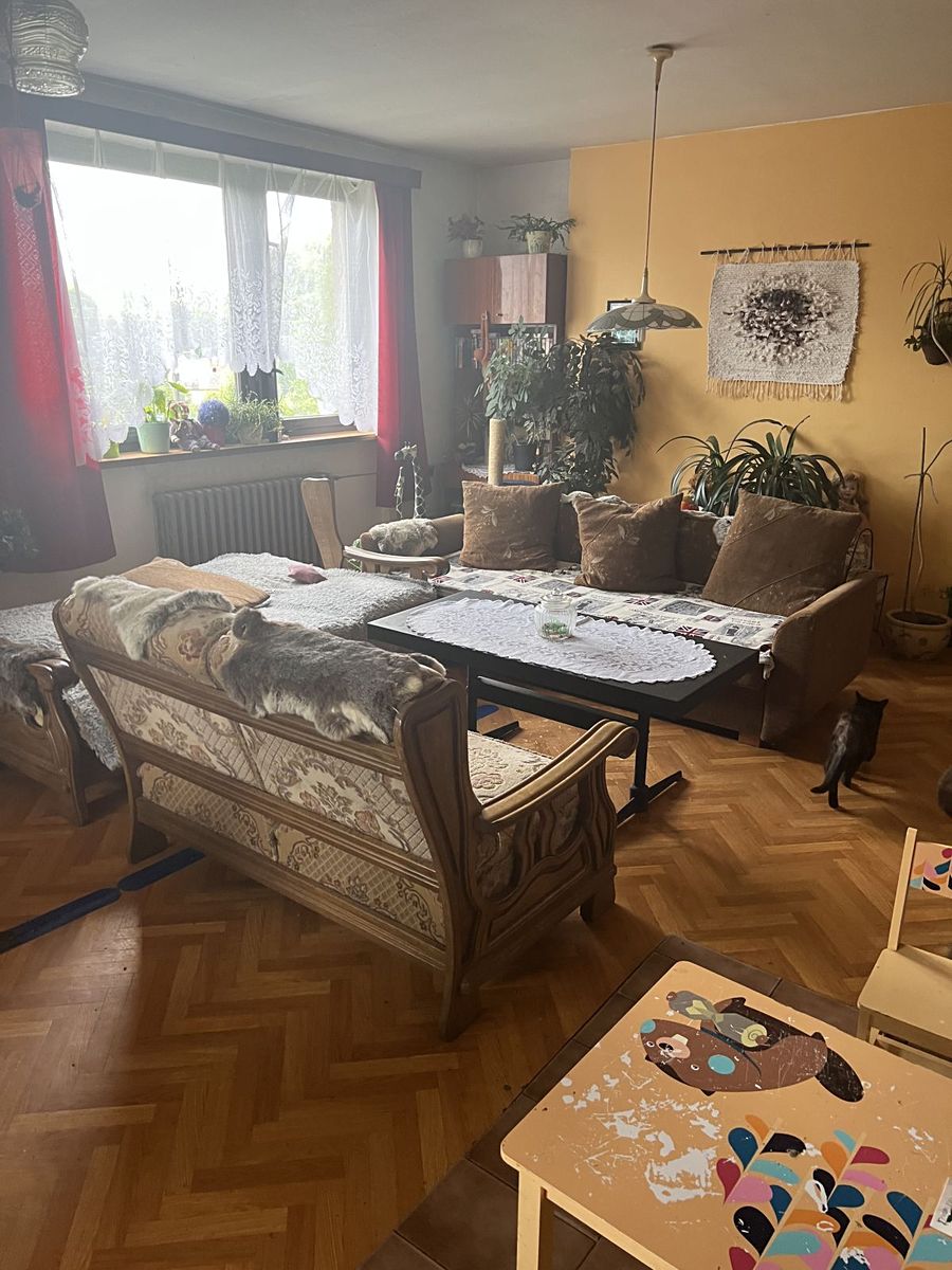 Prodej rodinného domu 200 m², pozemek 595 m² – fotografie 2