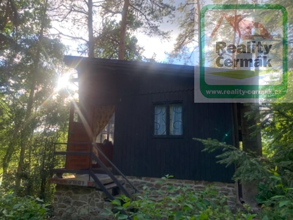 Prodej chaty 50 m², pozemek 35 m²