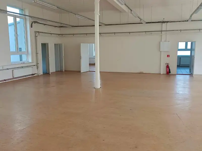 Pronájem výrobní haly, prostoru 372 m², Rumburk – náhled fotky 1
