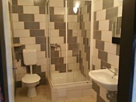 Pronájem bytu 1+1 35 m² – fotografie 2