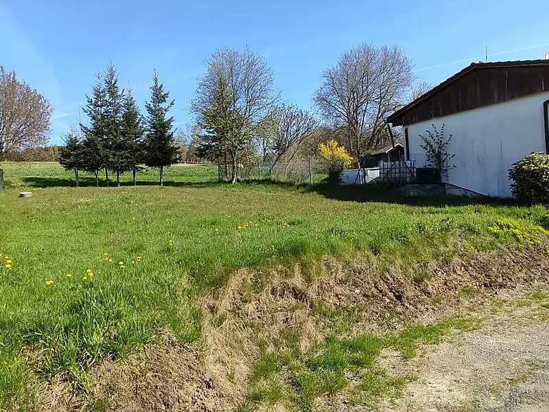 Prodej stavebního pozemku 333 m², Aš – náhled fotky 1