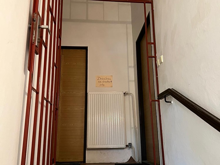 Prodej komerčního prostoru, 416 m² (6 z 24)