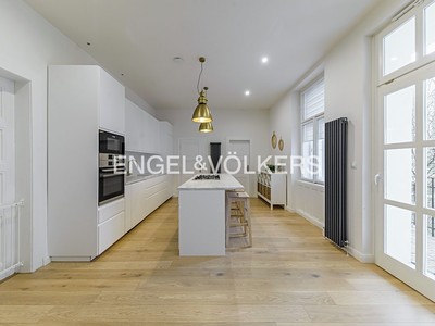 Real Estate Image