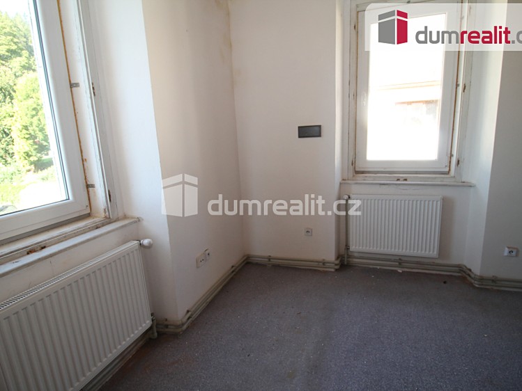 Комерційне приміщення на продаж, 1 385 м² (19 з 33)